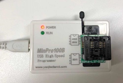 突破网关屏蔽——海康萤石智能门锁网关及控制板技术分析